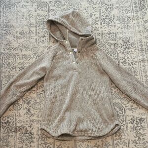 Chevron Patterned Hooded Sweater